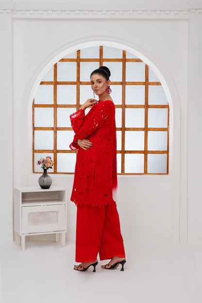 GULZAAR-CRISS CROSS CHARM