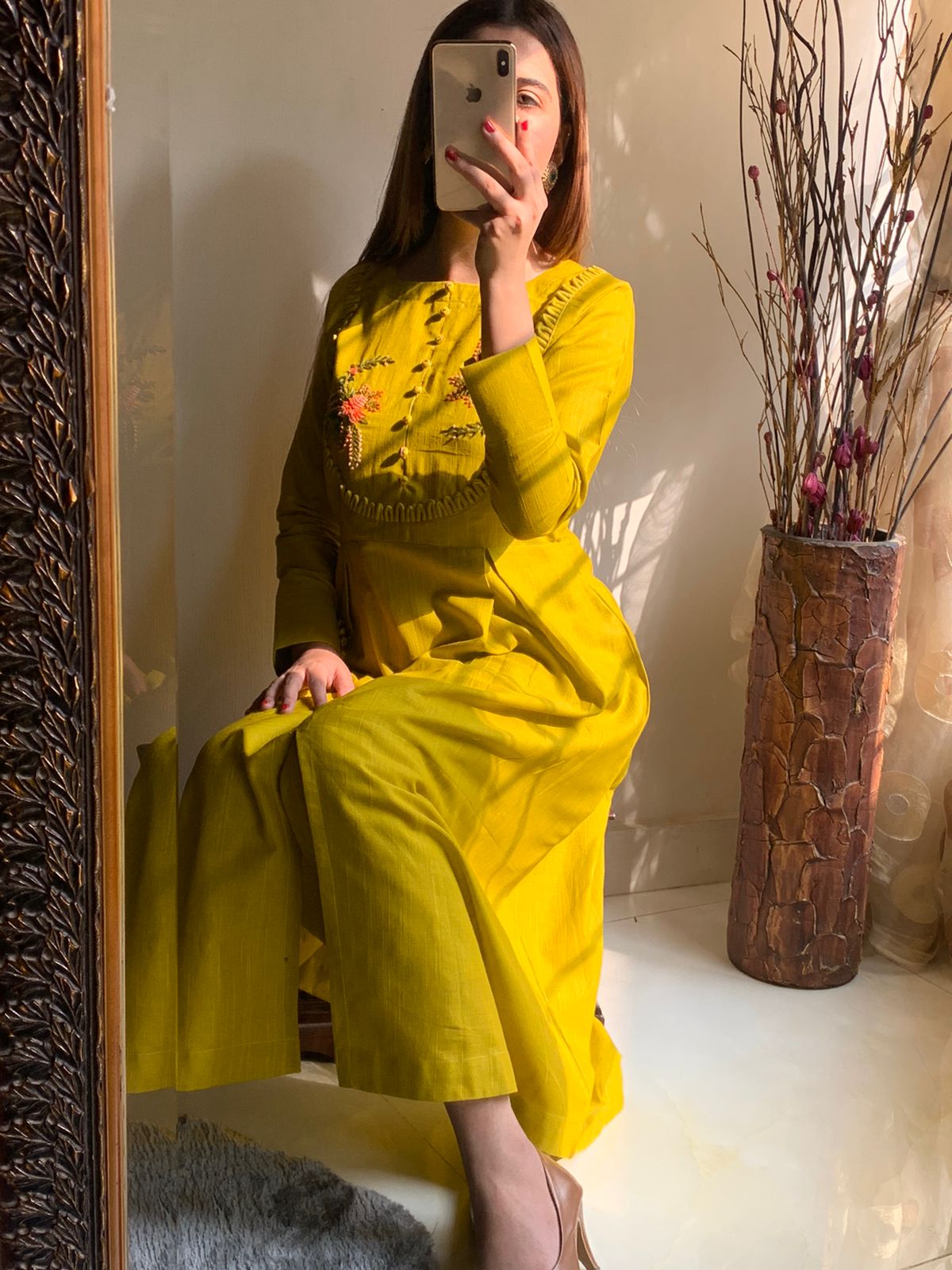 Golden Saffron - suidhagaofficial