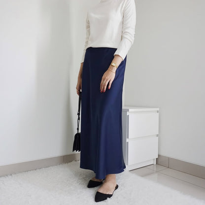 NAVY BLUE | SATIN MIDI SKIRT